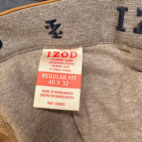 Izod Men's Brown Chinos - Picture 3 of 3